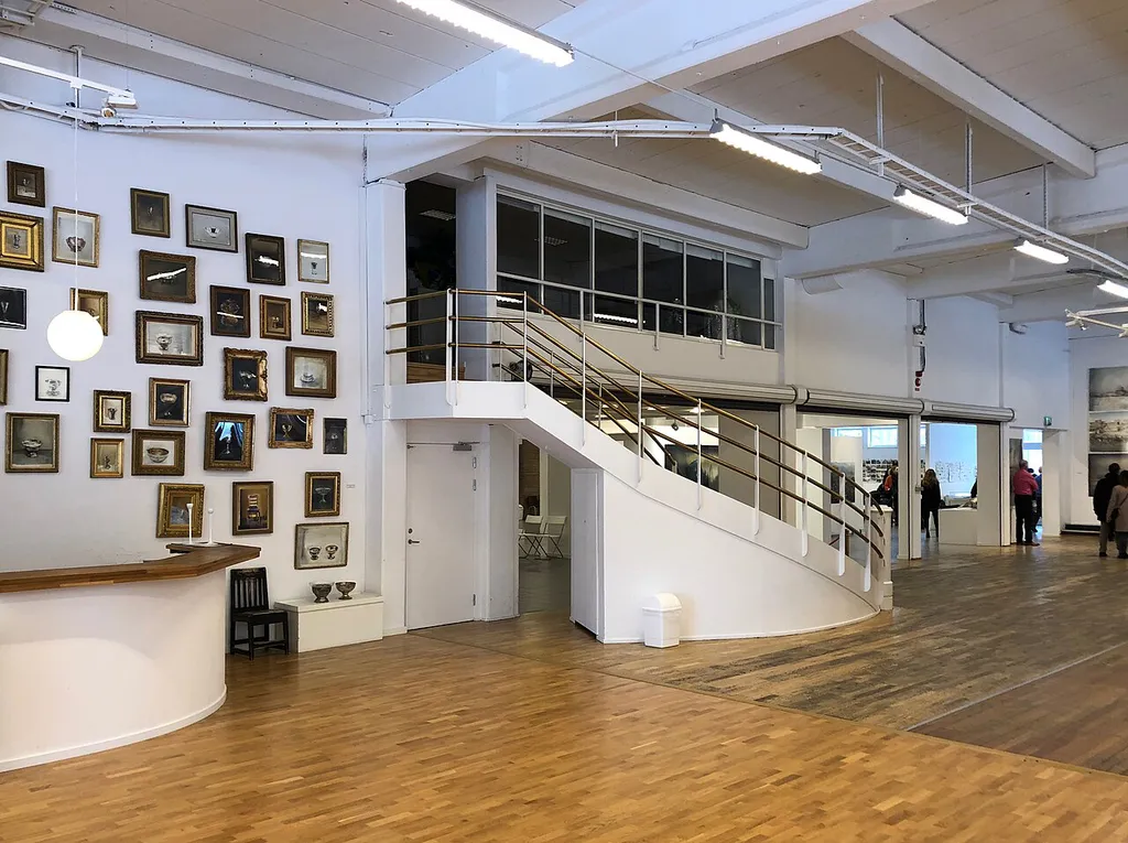 Foto på Sandgrund Lars Lerin