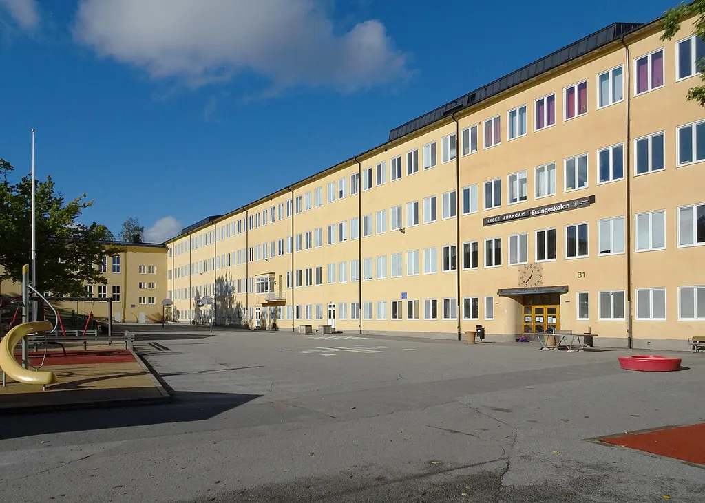 Foto på Essingeskolan Essignestråket 25